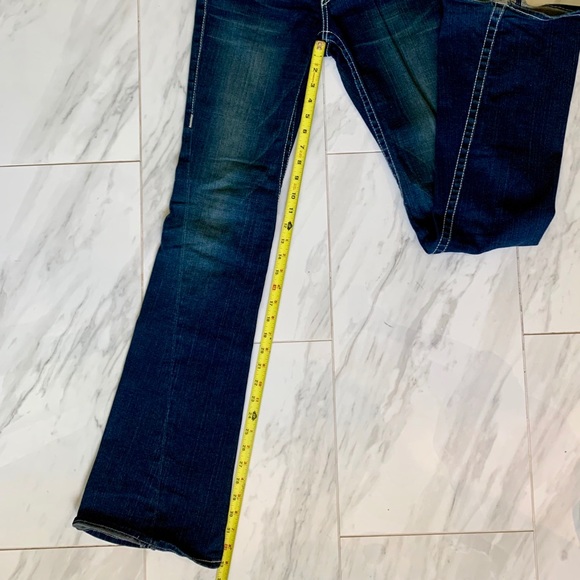 True Religion Jeans Joey -33 in. Inseam - Picture 6 of 6